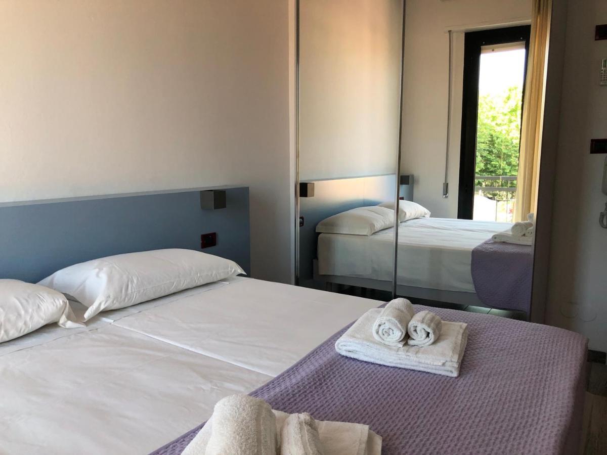 Vinsea Hotel Bellaria-Igea Marina Exterior foto