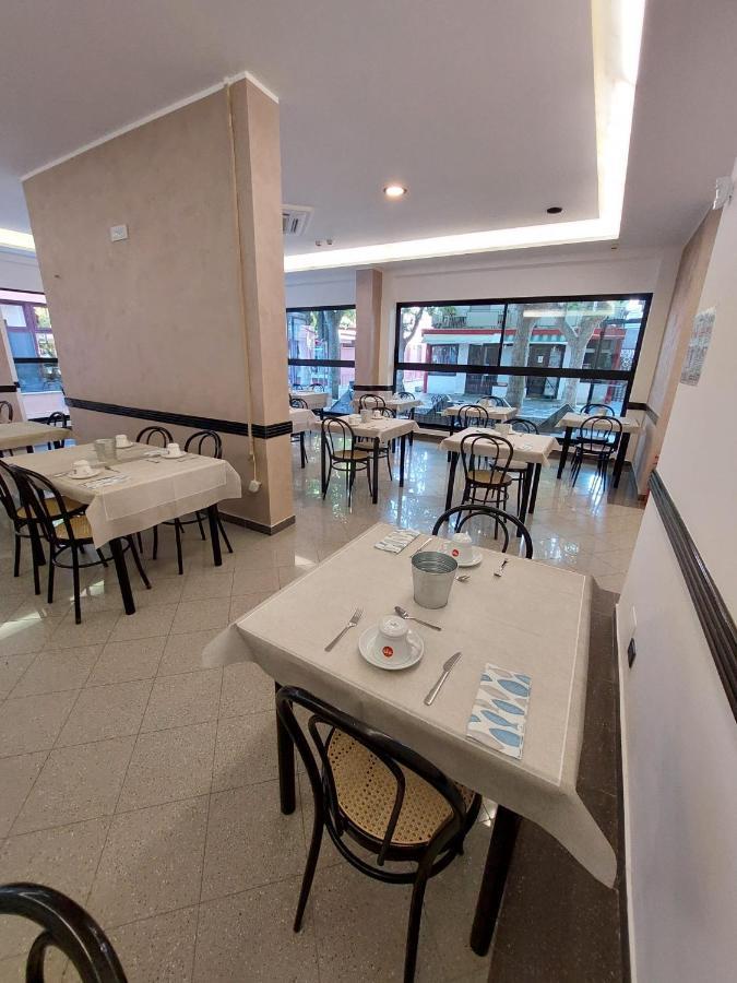 Vinsea Hotel Bellaria-Igea Marina Exterior foto
