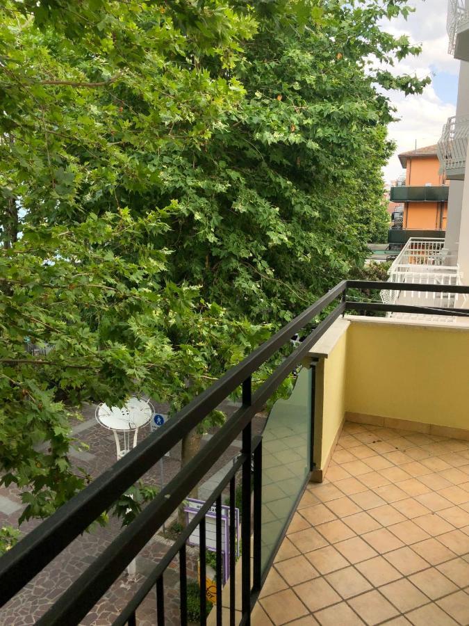 Vinsea Hotel Bellaria-Igea Marina Exterior foto